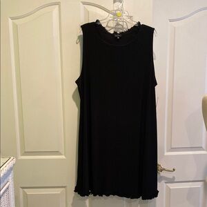 Nicole Black Sleeveless dress